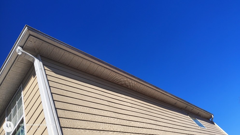 Soffit Clean After